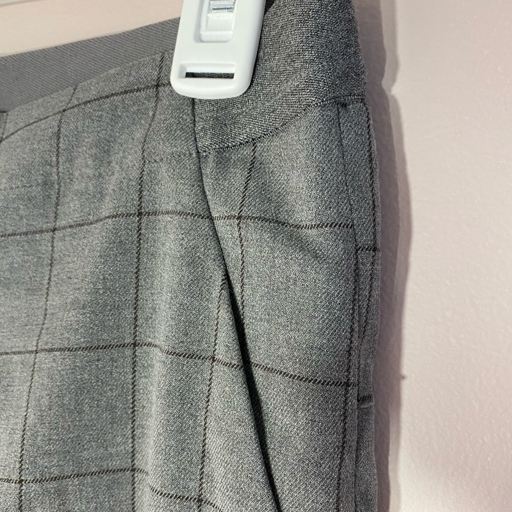 Uniqlo Grid Casual Pants